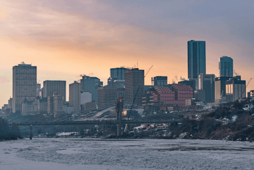  A view of the snowy cityscape of Edmonton, Canada